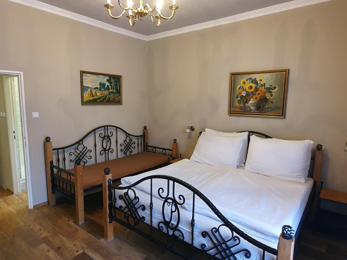 Nová Bystřice Lesni Hotel Perslak חדר תמונה
